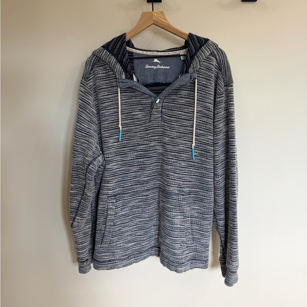 Tommy Bahama Hooded Pullover – Men’s XL